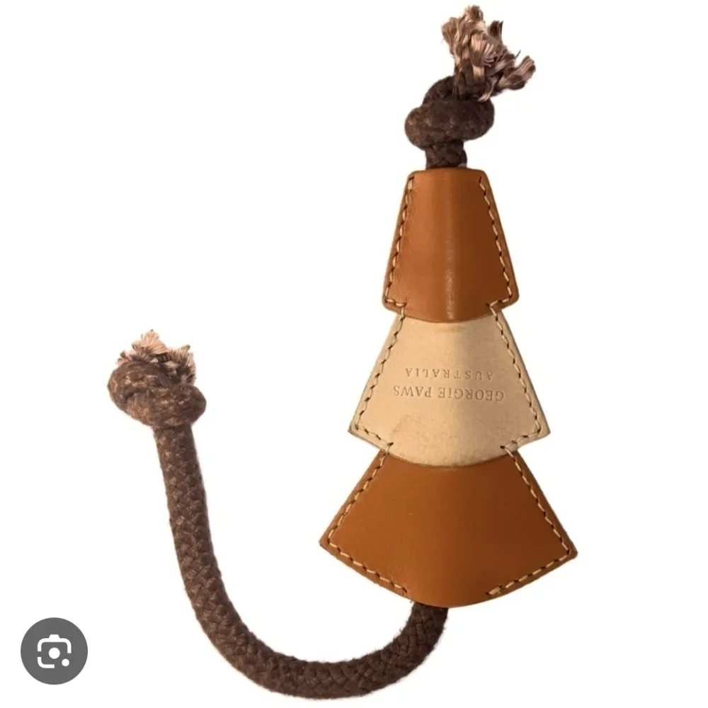 HOST PICK 🎉 Georgie Paws Christmas Bush Dog Chew NWT
